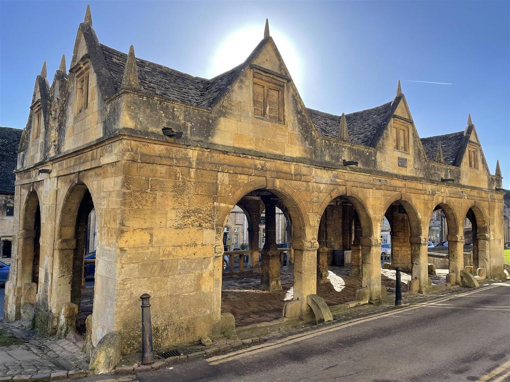 Market hall.JPG