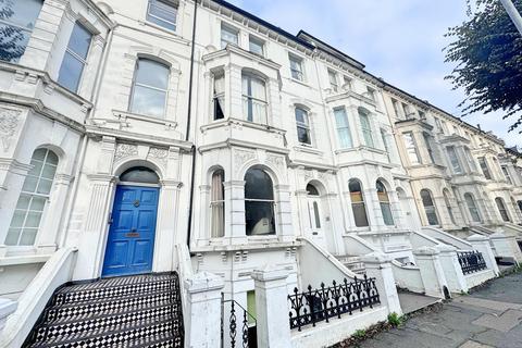 2 bedroom apartment for sale, Tisbury Road, Hove