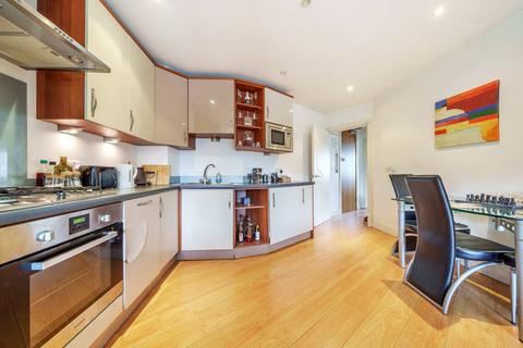 1 bedroom flat to rent, Falcon Road, Clapham Junction, London, SW11