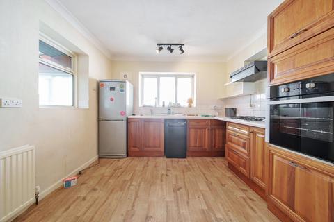 2 bedroom bungalow for sale, Westfield Way, Ruislip, Middlesex