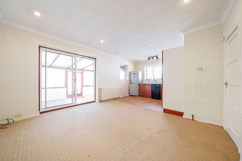 10 Westfield Way, Ruislip, HA4 6HN