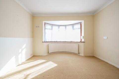 10 Westfield Way, Ruislip, HA4 6HN