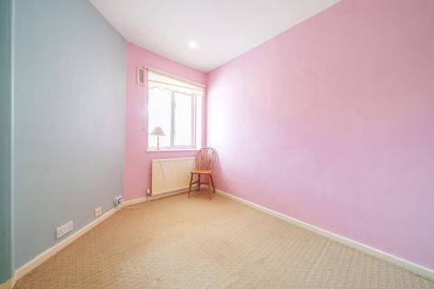 10 Westfield Way, Ruislip, HA4 6HN