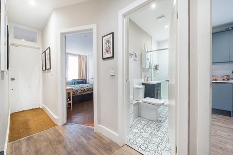 20 Leyborne Avenue, London, W13 9RB