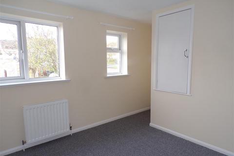 2 bedroom property to rent, Barnstaple