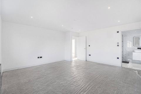 4 bedroom detached house to rent, Todd Close, Bexleyheath DA6