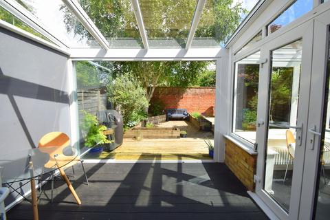 3 Chantry Close, Windsor, SL4 5EP
