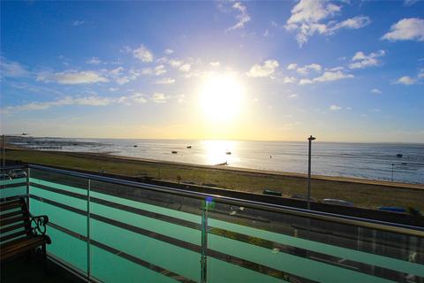 2 bedroom penthouse to rent, Eastern Esplanade, Thorpe Bay, Essex, SS1