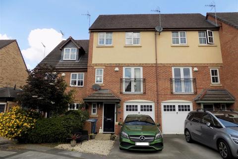 3 bedroom townhouse for sale, Hudson Way, Radcliffe-On-Trent