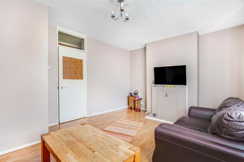 2 bedroom flat for sale, Ronaldshay, Florence Road, Stroud Green