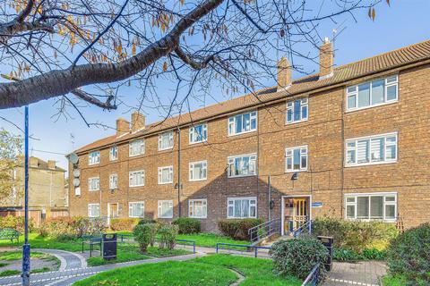 2 bedroom flat for sale, Ronaldshay, Florence Road, Stroud Green