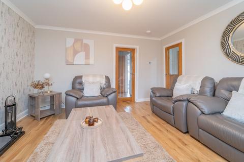 3 bedroom end of terrace house for sale, Whitehill Avenue, Airdrie ML6