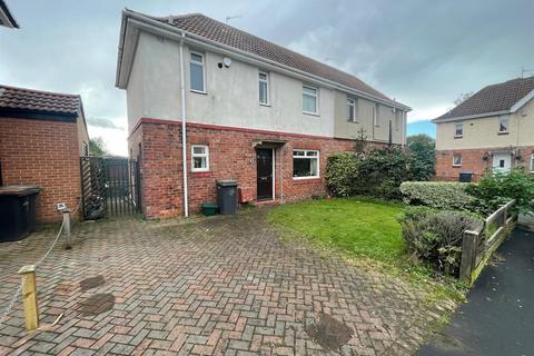 3 bedroom semi-detached house to rent, Musgrave Gardens, Durham