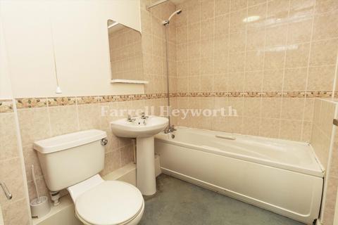 2 bedroom flat for sale, Bridge Road, Lancaster LA1