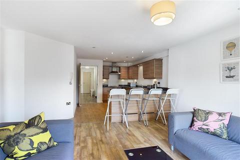 4 bedroom apartment to rent, Rialto, Melbourne Street, Newcastle Upon Tyne