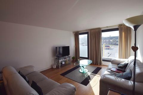 1 bedroom apartment for sale, High Street, Slough, SL1