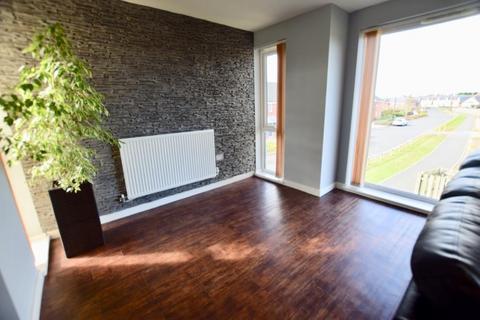 3 bedroom apartment to rent, Monticello Way, Coventry - 3 Bedroom Apartment with Ensuite