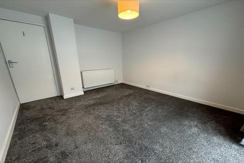 2 bedroom flat to rent, Victoria Road, Dartmouth