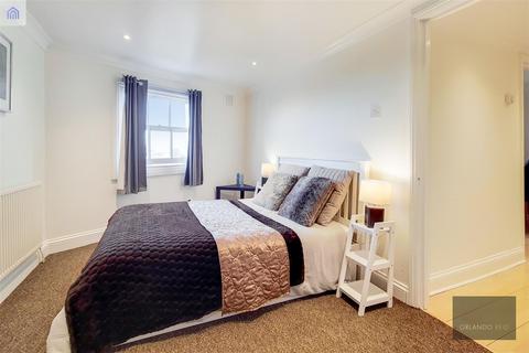 1 bedroom apartment to rent, Voltaire Road, Clapham