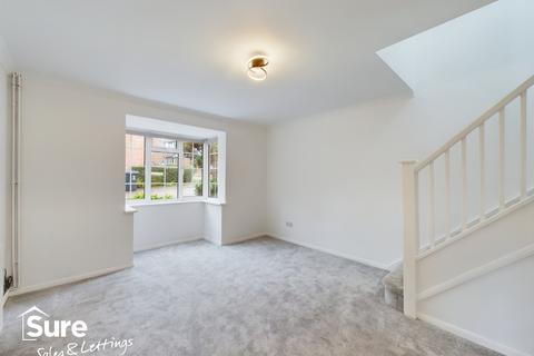 2 bedroom semi-detached house to rent, Rosewood Court, Hemel Hempstead, Hertfordshire, HP1 2TQ