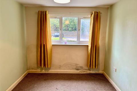 2 bedroom flat for sale, Byron Street, Oldham