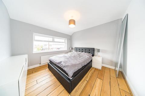 17 Ash Grove, Prescot, L35 5BD