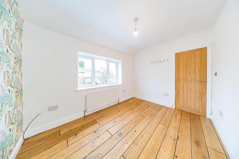 17 Ash Grove, Prescot, L35 5BD