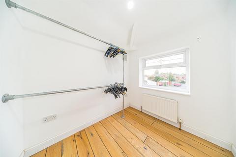 17 Ash Grove, Prescot, L35 5BD