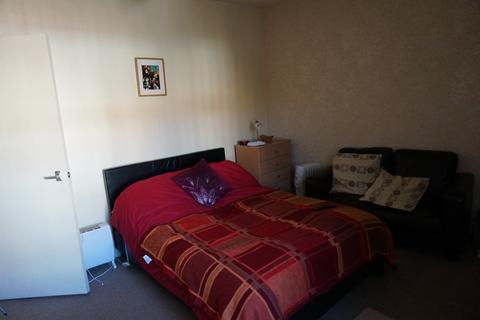 1 bedroom flat to rent, Ashby Square, Leicestershire LE11