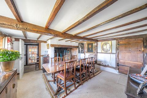 4 bedroom detached house for sale, Cripps Corner Road, Staplecross