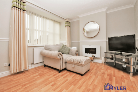 15 Avon, Widnes, WA8 4SR