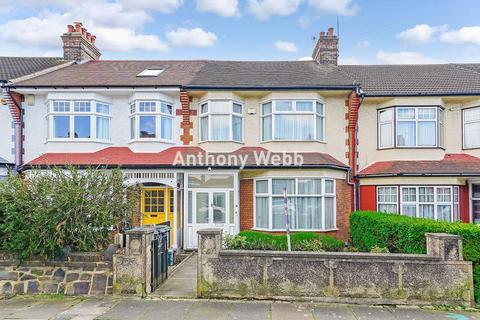 4 bedroom terraced house for sale, Hamilton Crescent, Palmers Green, N13