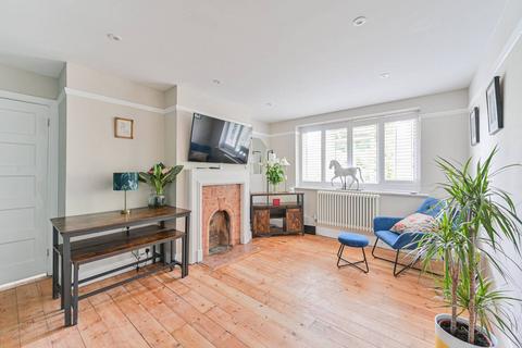 2 bedroom flat to rent, Leigham Court Road, Streatham Common, London, SW16