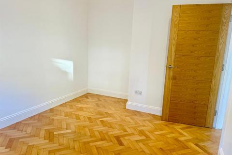 1 bedroom flat to rent, Willoughby Road, London N8