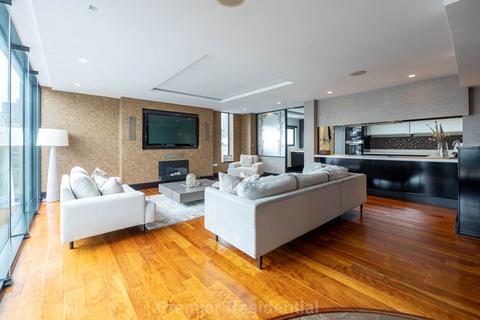 3 bedroom penthouse for sale, Jordan Street, Manchester M15