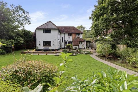 4 bedroom detached house for sale, Polegate Road, Hailsham