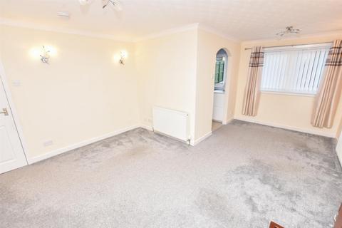 2 bedroom terraced house for sale, 62 Macrae Crescent, Dingwall