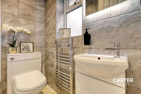 15 Birch Green, Wickford, SS12 9AD
