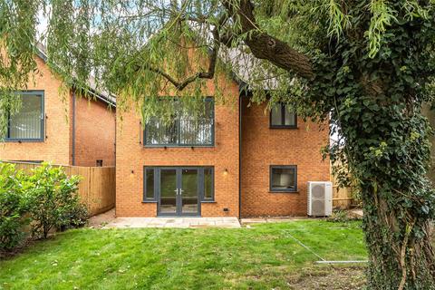 4 bedroom detached house for sale, Leatherhead Road, Great Bookham, Leatherhead, Surrey, KT23