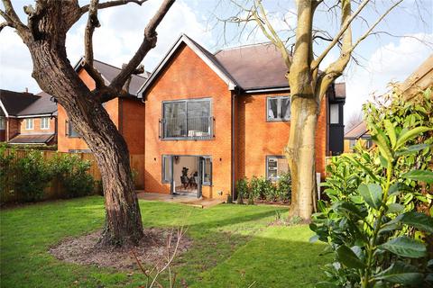 4 bedroom detached house for sale, Leatherhead Road, Great Bookham, Leatherhead, Surrey, KT23