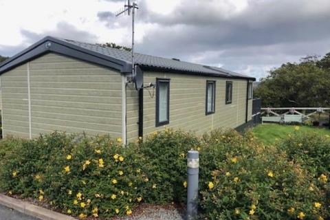 2 bedroom lodge for sale, Conwy LL32