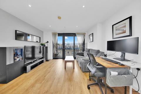 2 bedroom apartment for sale, Moro Apartments, London, E14 6FT