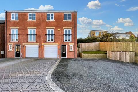 3 bedroom townhouse for sale, Parsley Close, Easington Village, Peterlee, Durham, SR8 3FD