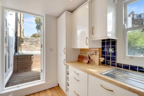Flat 2, 22 Leighton Grove, London, NW5 2QP