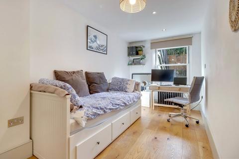 Flat 2, 22 Leighton Grove, London, NW5 2QP