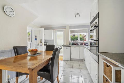 3 bedroom house for sale, Mackenzie Square, Stevenage SG2