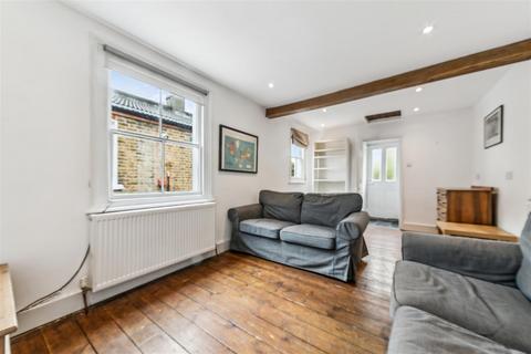 4 bedroom terraced house to rent, Wingford Road, London