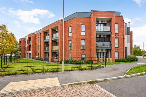 1 bedroom flat for sale, Cashmere Drive, Andover