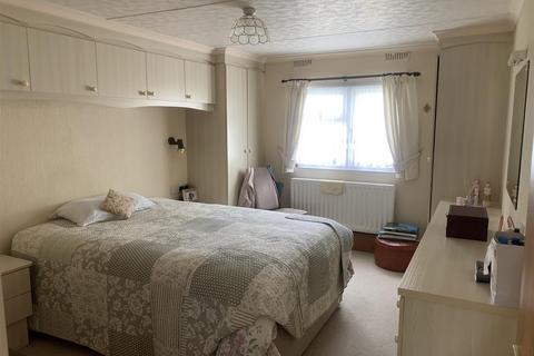 2 bedroom park home for sale, Broadway Park, Petersfield, Hampshire