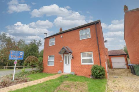 4 bedroom detached house to rent, David Way, Bishopton